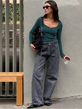 Aritzia Wilfred Veronica Sweater Green Sweetheart Fitted Knit XXS